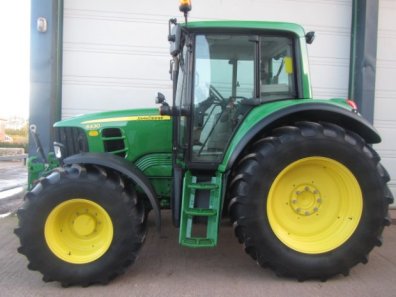 John Deere 6430