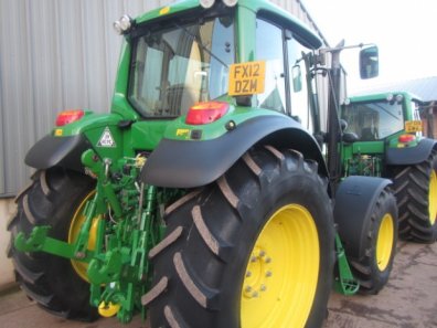 John Deere 6430