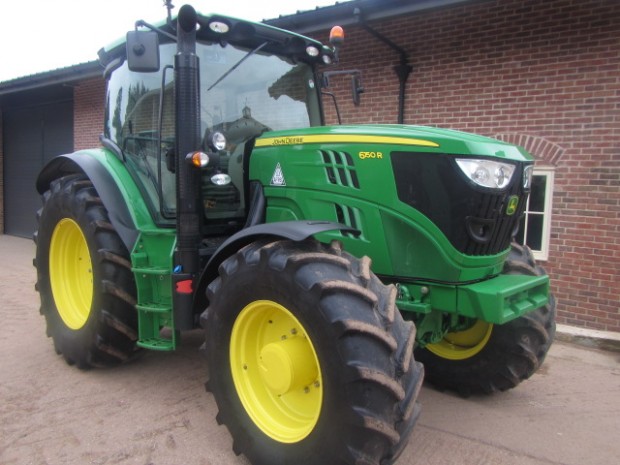 John Deere 6150R