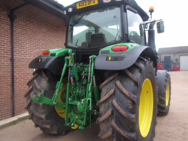 John Deere 6150R