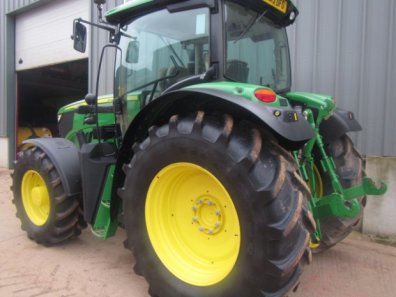 John Deere 6150R