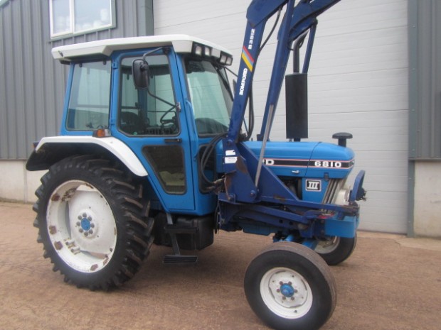 Ford 6810