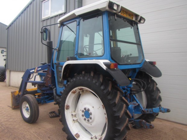 Ford 6810