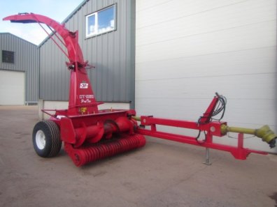 JF FCT 1050 Pro Tec trailed forager