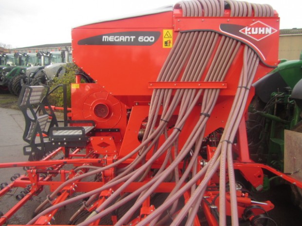 Kuhn Megant 600