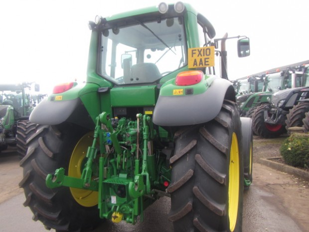 John Deere 6430