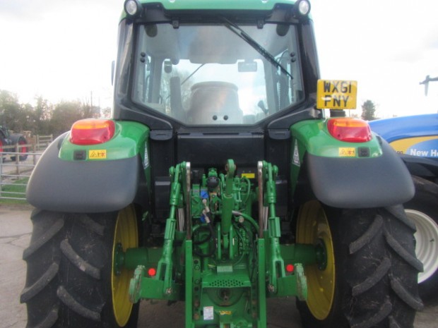 John Deere 6330 Standard