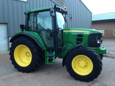 John Deere 6330 Standard