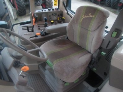 John Deere 6330 Standard