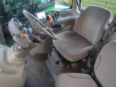 John Deere 6140R