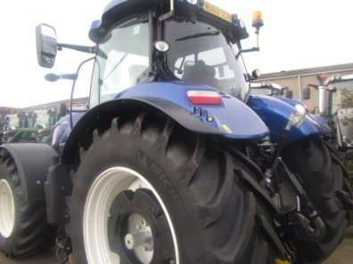 New Holland T7.270