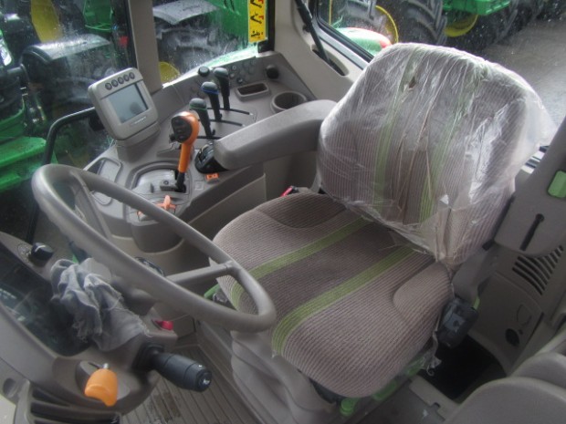 John Deere 6430