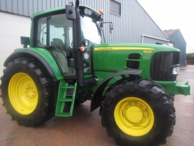 John Deere 6630