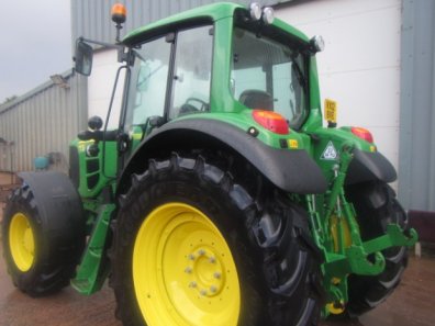 John Deere 6630