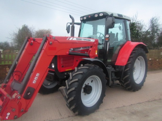 Massey Ferguson 5460