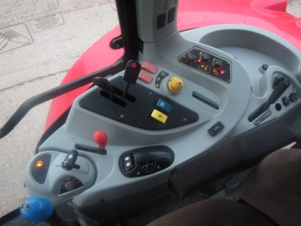 Massey Ferguson 5460
