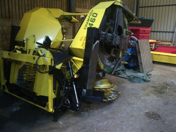 Kemper Champion 460 8 row maize header