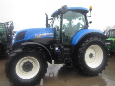New Holland T7.200