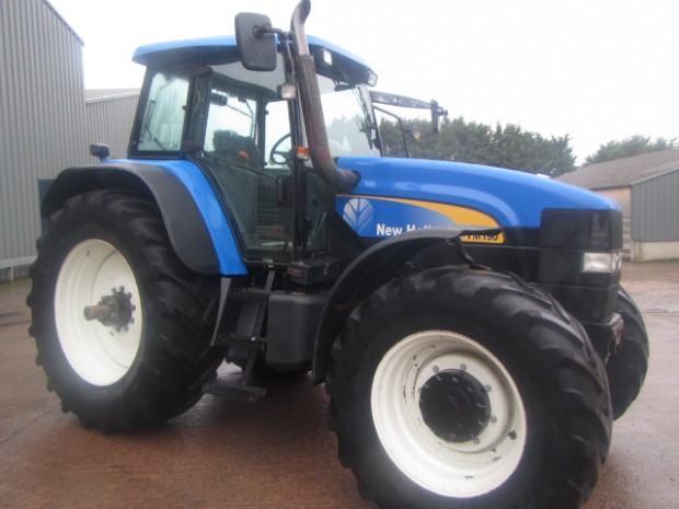New Holland TM190