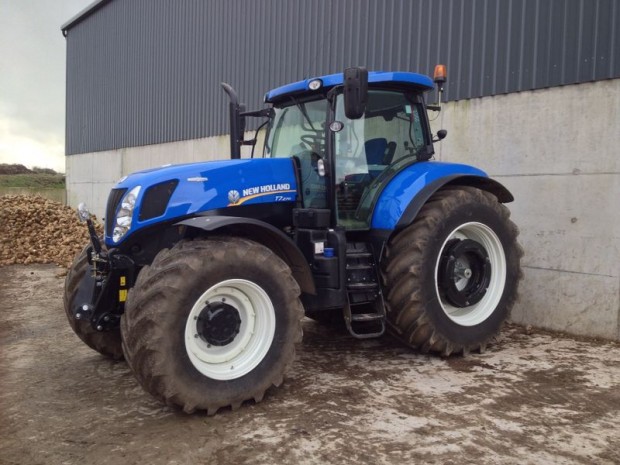 New Holland T7.270