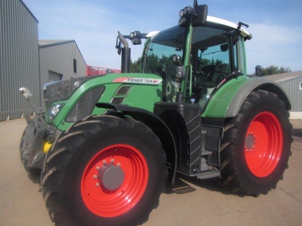Fendt 724 Profi-Plus