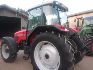 Massey Ferguson 4370