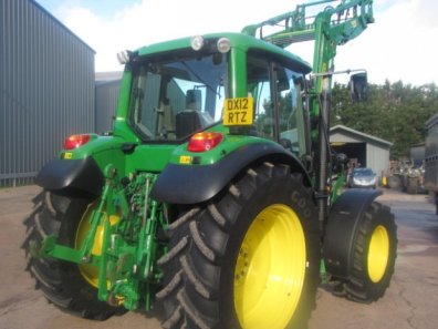 John Deere 6230
