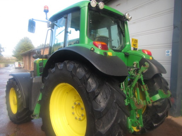 John Deere 6930