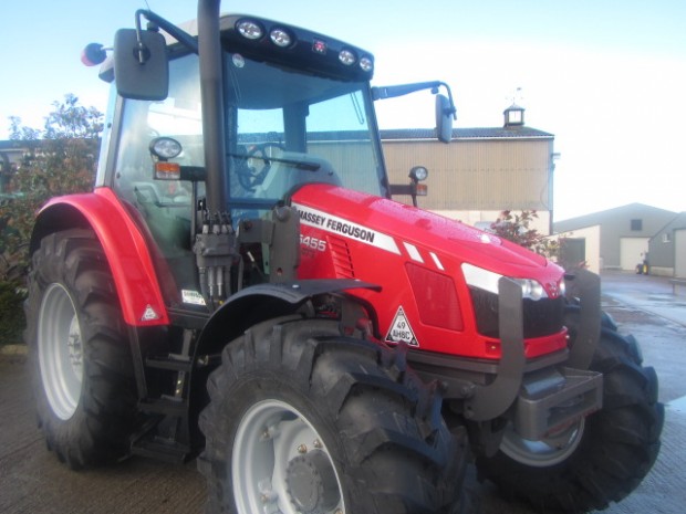 Massey Ferguson 5455