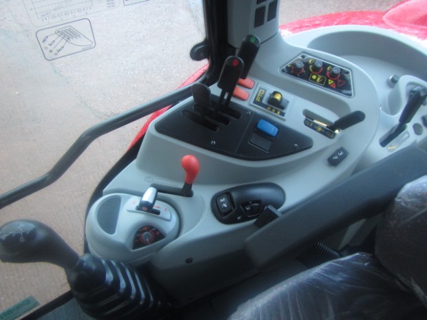 Massey Ferguson 5455