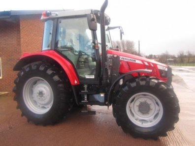Massey Ferguson 5455