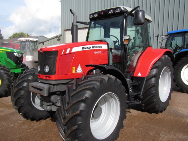 Massey Ferguson 6470