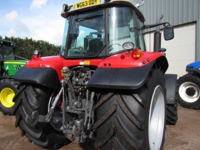 Massey Ferguson 6470