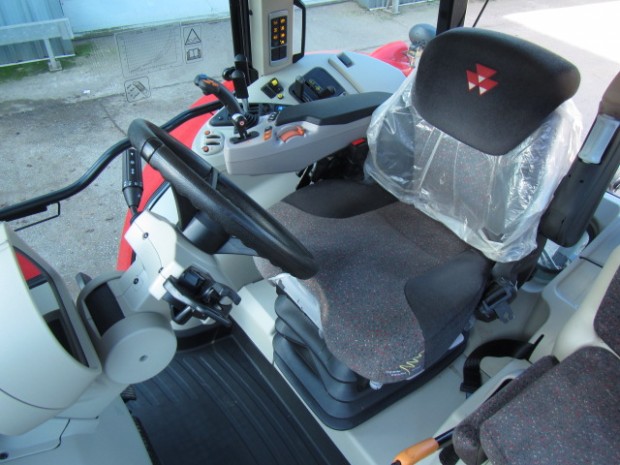 Massey Ferguson 6616
