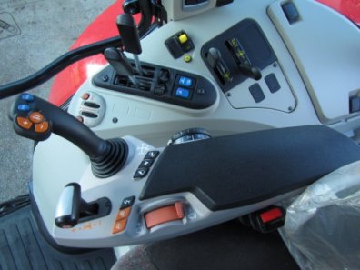 Massey Ferguson 6616