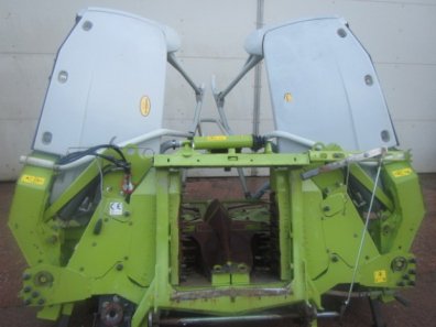 Claas Orbis 600 8 row maize header