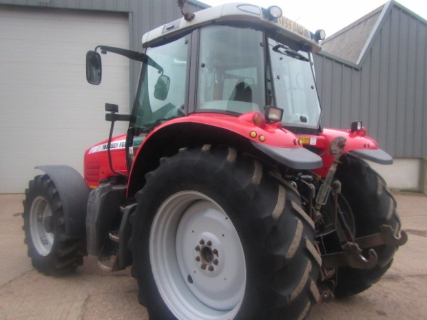 Massey Ferguson 6465