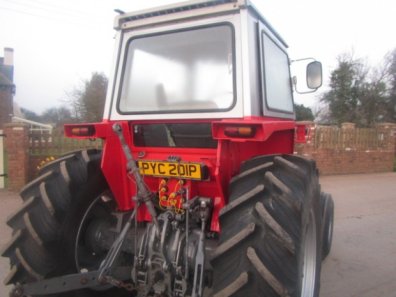 Massey Ferguson 575