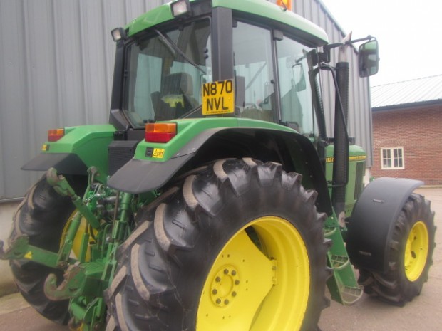 John Deere 6600