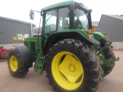 John Deere 6600