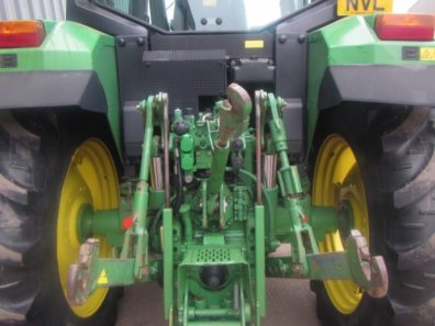 John Deere 6600