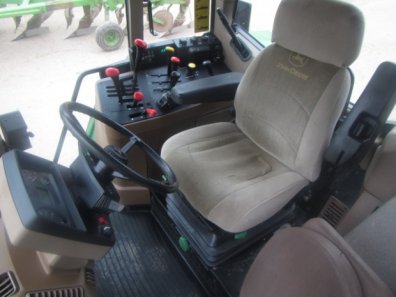 John Deere 6600