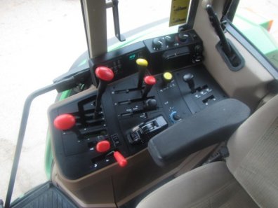 John Deere 6600