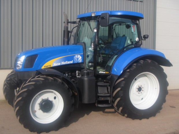 New Holland T6070 Elite