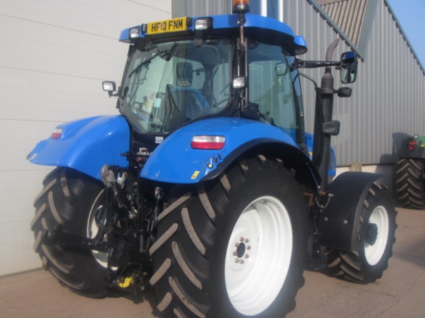 New Holland T6070 Elite