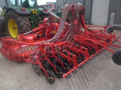 Kuhn HR 5004 power harrow