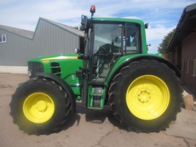 John Deere 6430