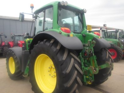 John Deere 6930