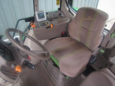 John Deere 6930