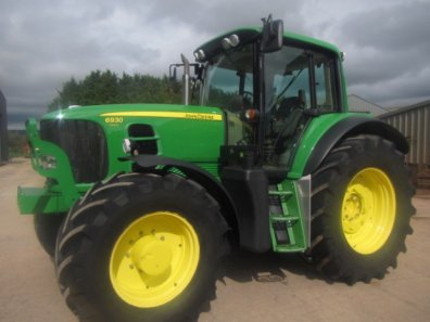 John Deere 6930